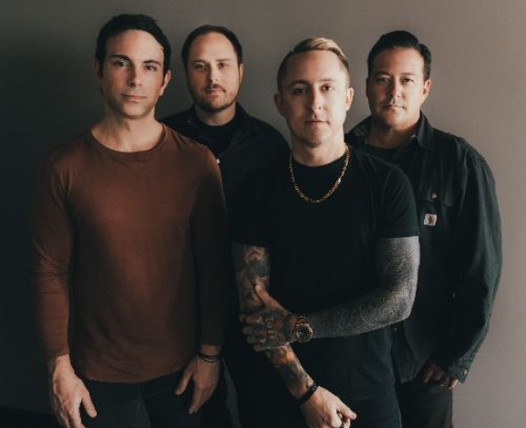 YELLOWCARD announce first tour in over six years