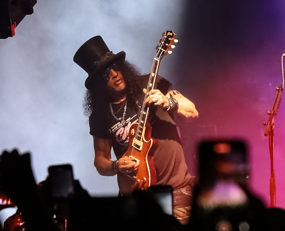 Slash Blows The Roof Off Of The Fillmore Charlotte with Myles Kennedy and the Conspirators