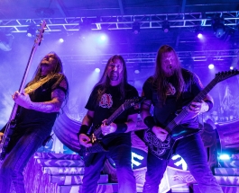 Vikings, Row Pits, and Drinking Horns! Amon Amarth Takes Over Charlotte