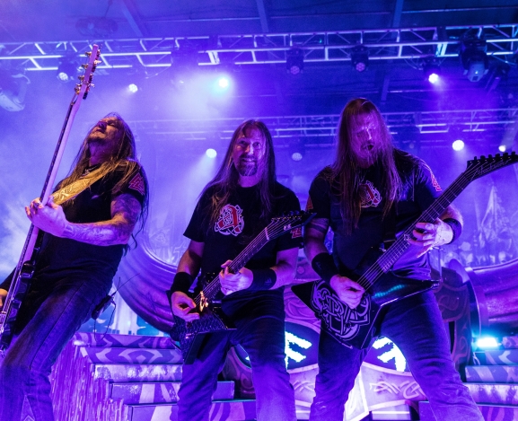 Vikings, Row Pits, and Drinking Horns! Amon Amarth Takes Over Charlotte