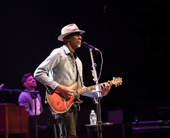 It’s Good To Be Home Again with Keb’ Mo’ in Charlotte
