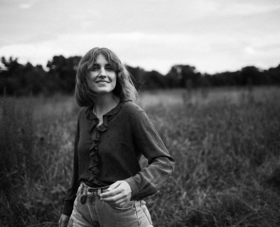 Exclusive Artist Interview: Ellie Turner