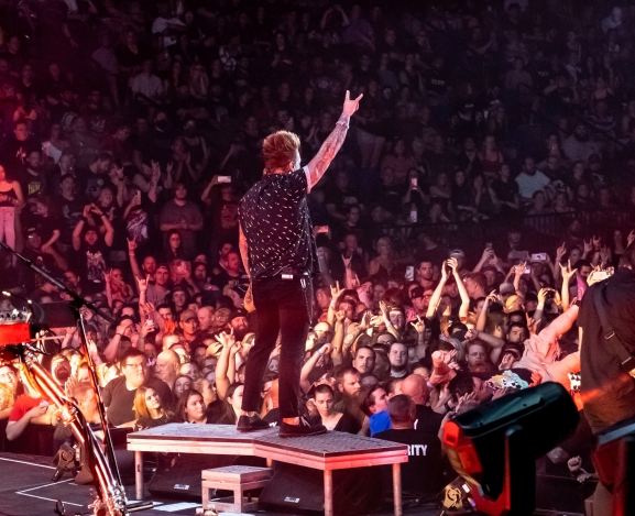 Papa Roach and Falling in Reverse are Rockzillas in Pennsylvania