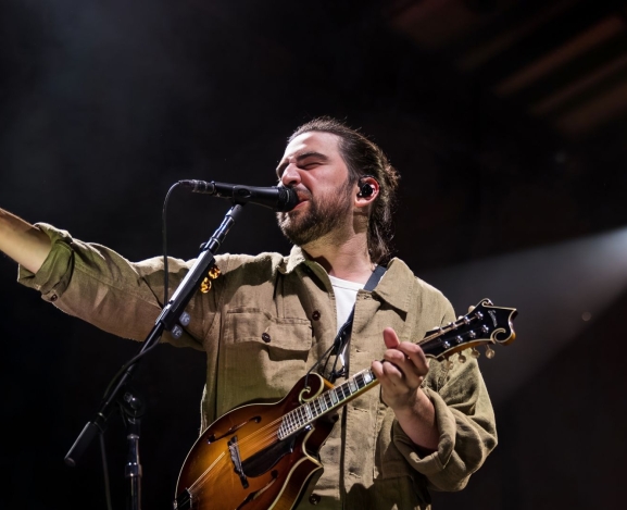 Lovin’ Life Music Fest Artist Spotlight: Noah Kahan