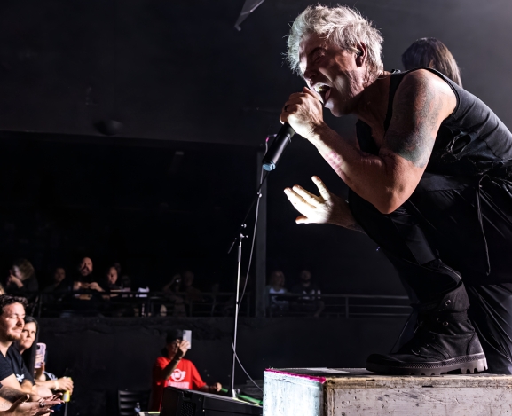 Chasing Ghosts with Stabbing Westward at The Neighborhood Theatre