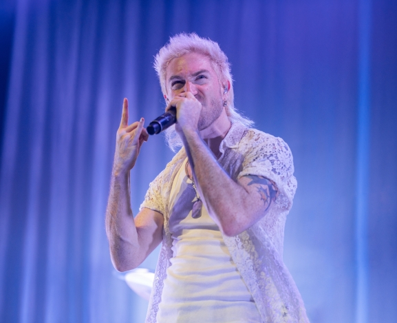 Walk The Moon and Jany Green Land The Dream Plane Tour In DC