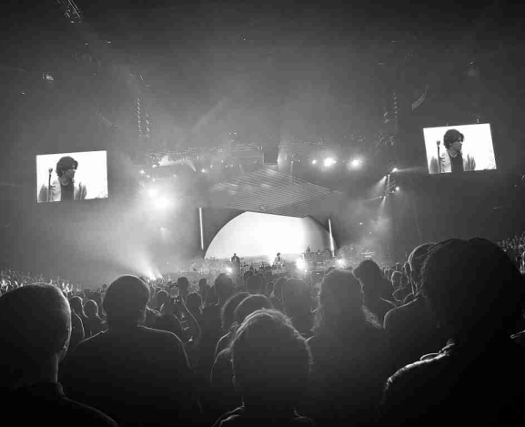 John Mayer’s Sob Rock Tour brings Hope and Light  to Spectrum Center