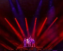 Sweating and Crying with our Pals Pentatonix