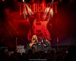 Charlotte, Get Ready To Hear The Thunder